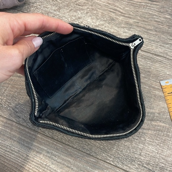 Vintage beaded clutch bag with zipper closure - Picture 5 of 6